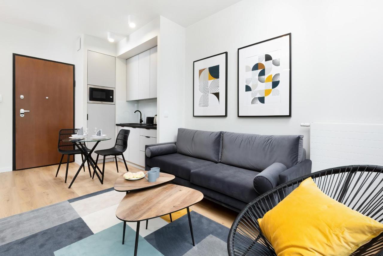 Apartments Browary Warszawskie By Noclegi Renters Варшава Экстерьер фото
