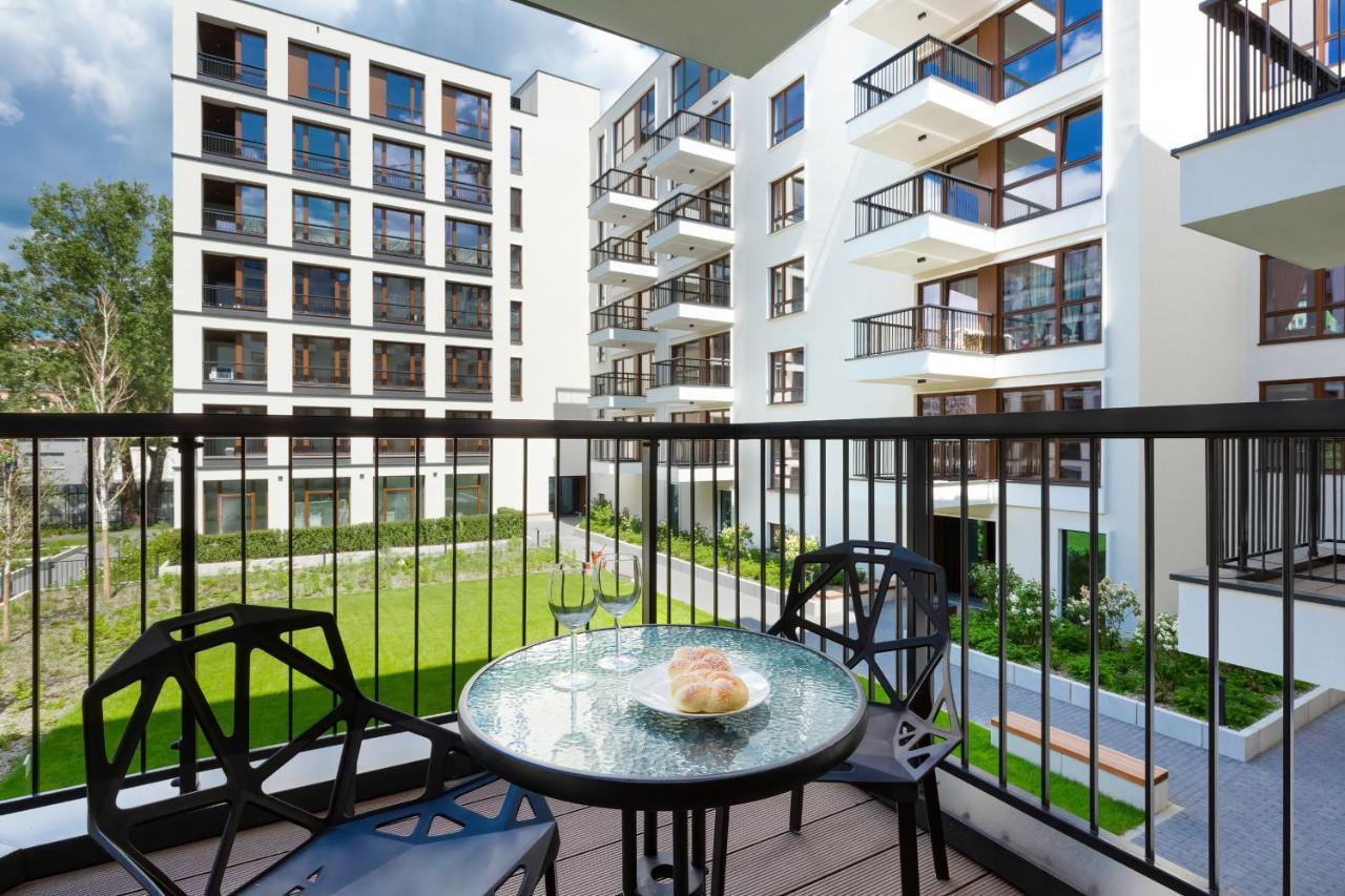 Apartments Browary Warszawskie By Noclegi Renters Варшава Экстерьер фото