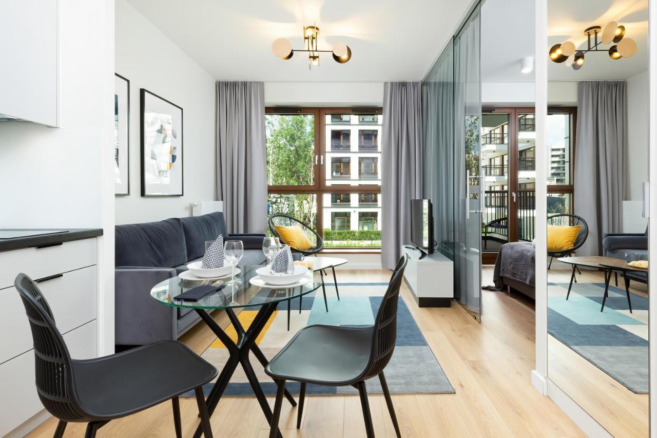 Apartments Browary Warszawskie By Noclegi Renters Варшава Экстерьер фото