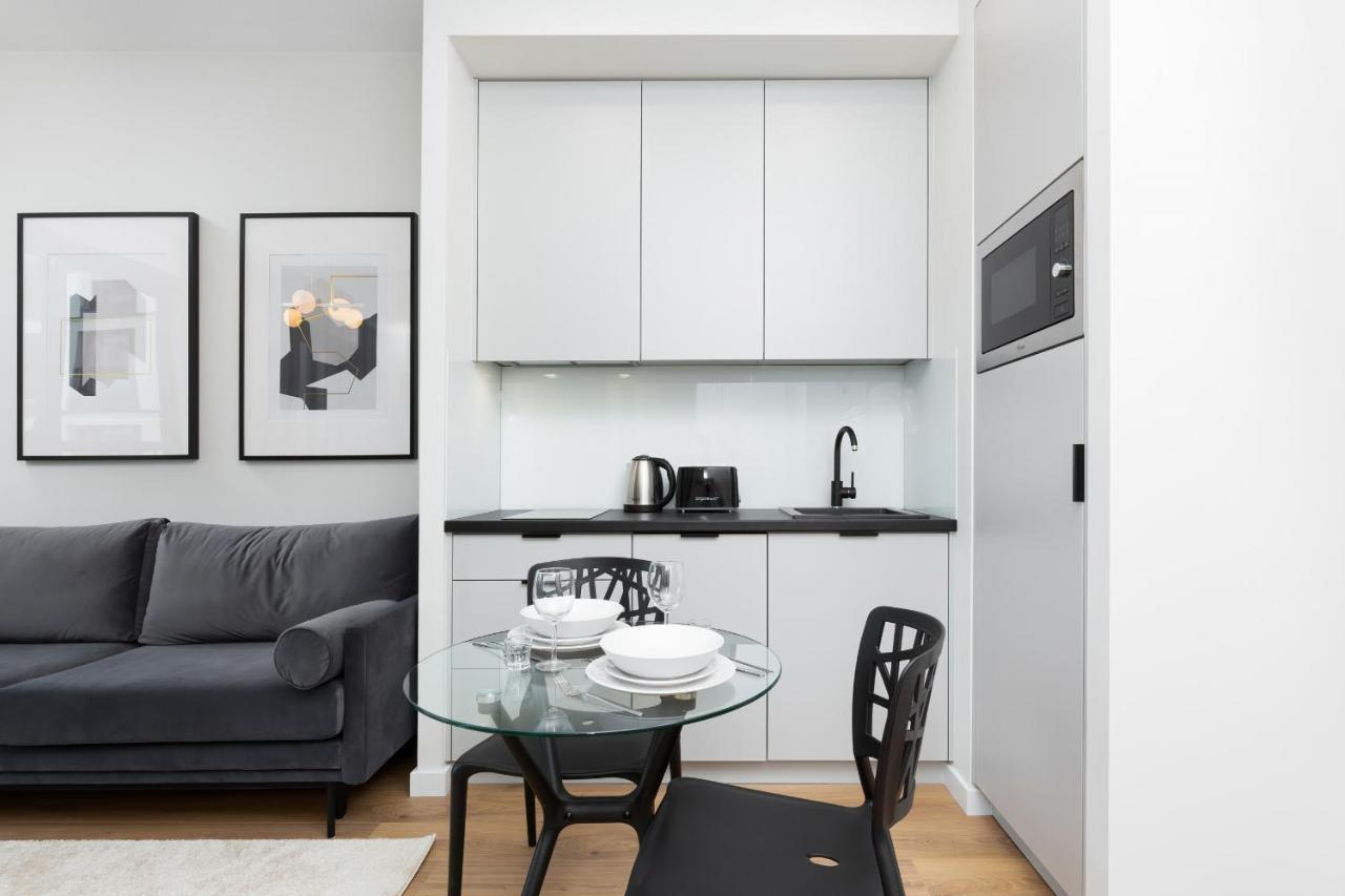 Apartments Browary Warszawskie By Noclegi Renters Варшава Экстерьер фото