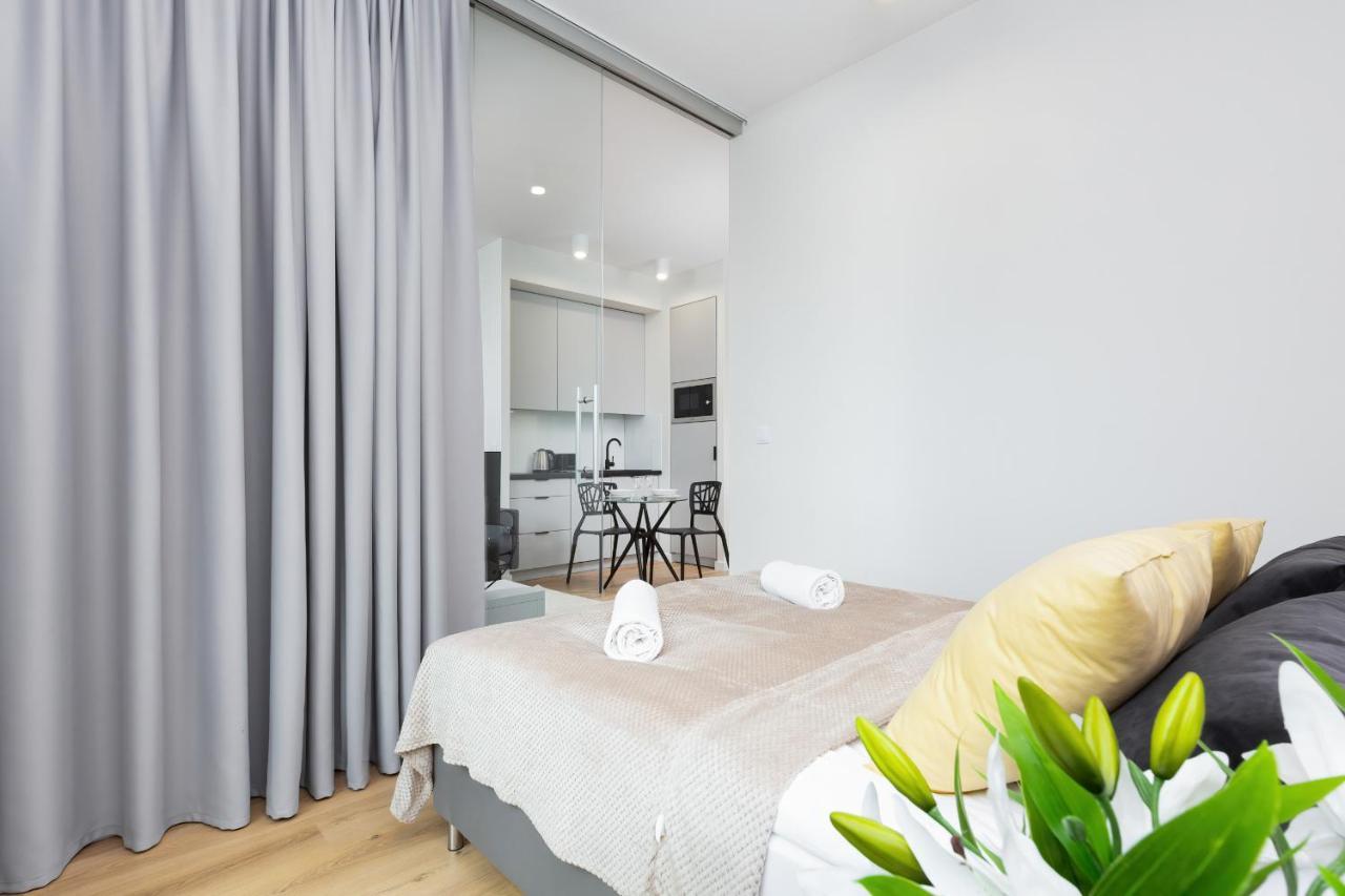 Apartments Browary Warszawskie By Noclegi Renters Варшава Экстерьер фото